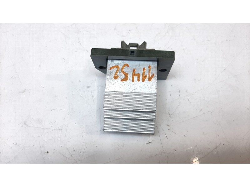 Recambio de resistencia calefaccion para hyundai tucson 1.6 cat referencia OEM IAM 972353XAA0  