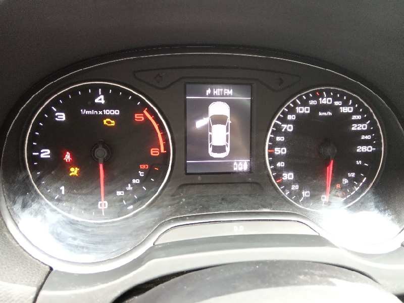 Recambio de cuadro instrumentos para audi a3 sedán(8vs) attraction referencia OEM IAM 8V0920860H  