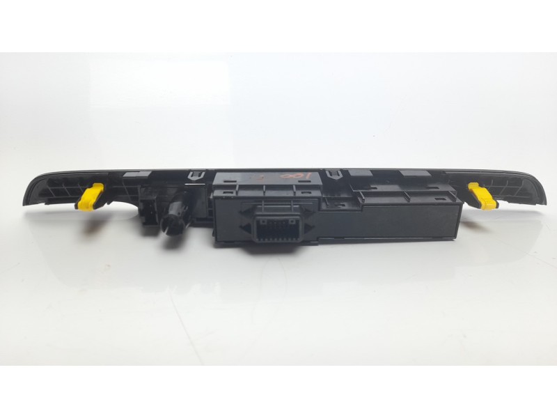 Recambio de warning para hyundai tucson 1.6 cat referencia OEM IAM 93700D7100  