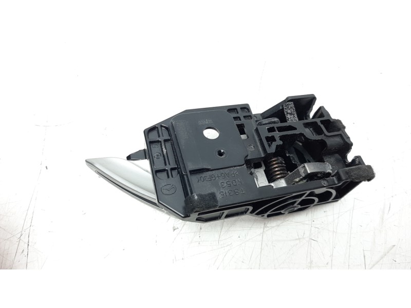 Recambio de maneta interior delantera izquierda para mazda 3 lim. () 2.2 turbodiesel cat referencia OEM IAM KD53T8315  