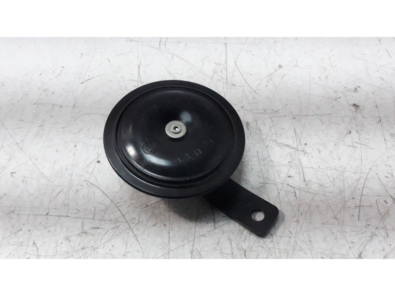 Recambio de claxon para sym jet 14 125 referencia OEM IAM 38100N7BE10  