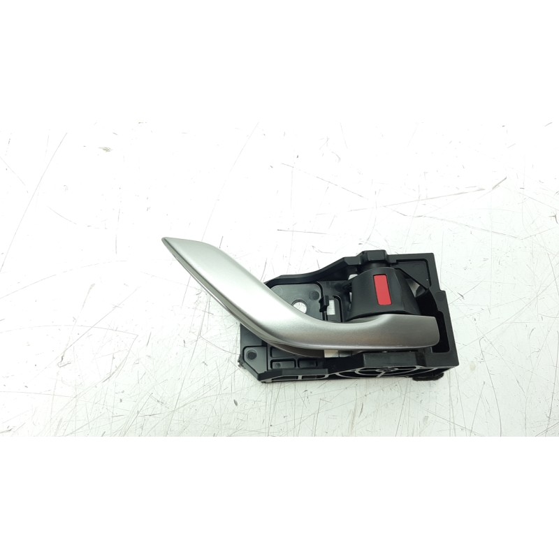 Recambio de maneta interior trasera derecha para mazda 3 lim. () 2.2 turbodiesel cat referencia OEM IAM KD53T8314  