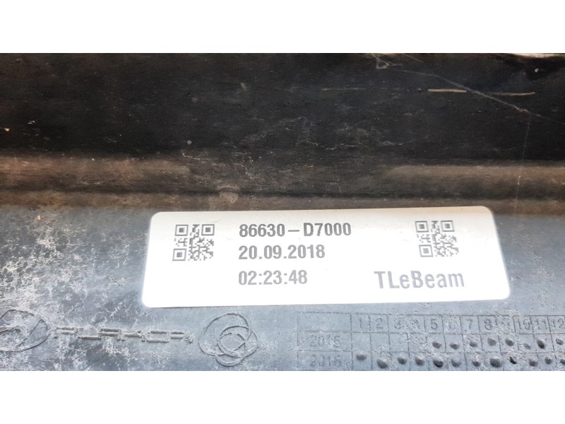 Recambio de refuerzo paragolpes trasero para hyundai tucson 1.6 cat referencia OEM IAM 86630D7000  