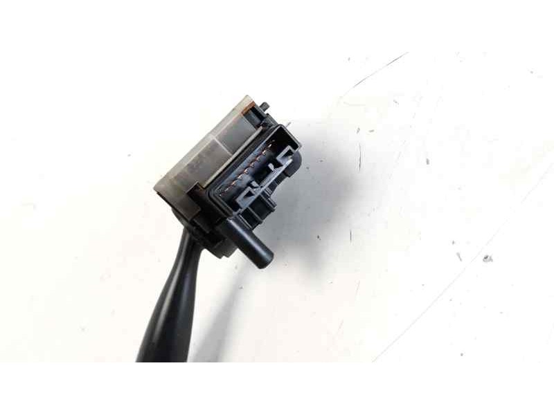 Recambio de mando limpia para toyota yaris (ncp1/nlp1/scp1) 1.3 expo referencia OEM IAM 173647  