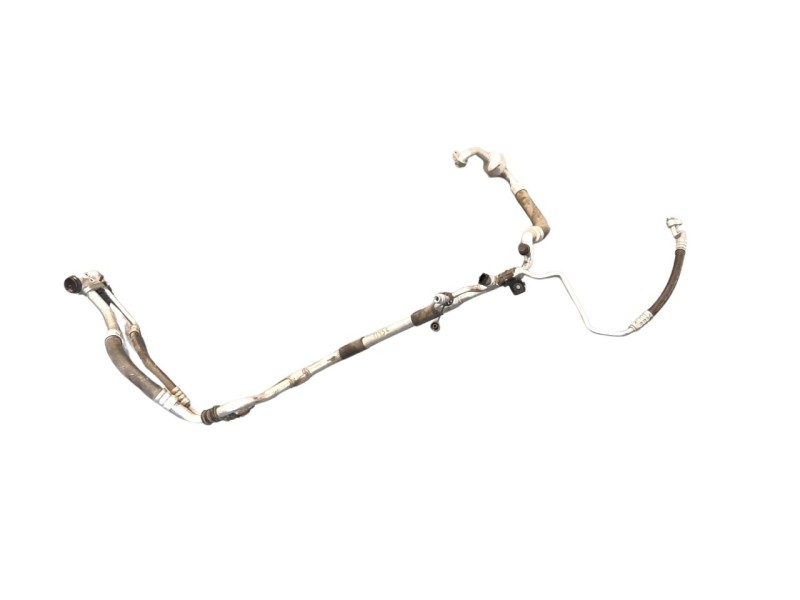 Recambio de tubos aire acondicionado para hyundai tucson 1.6 cat referencia OEM IAM 97775D7690  