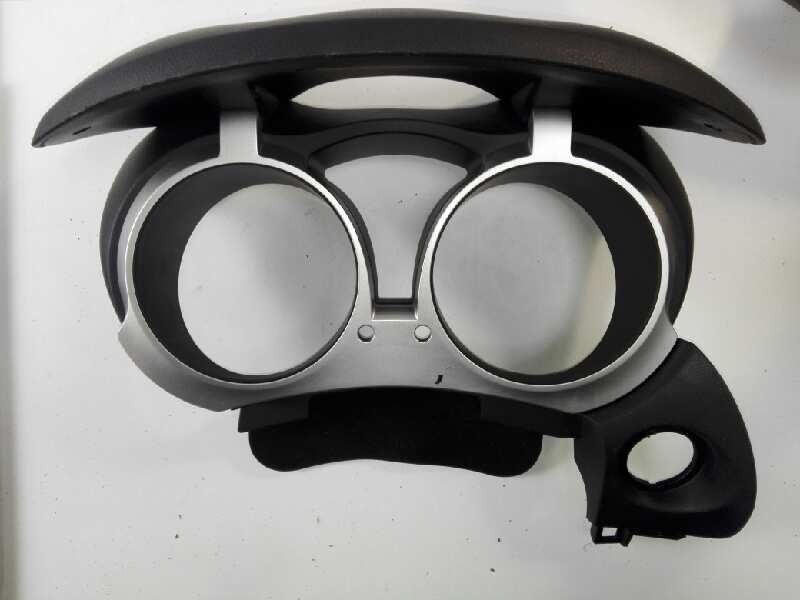 Recambio de moldura para nissan juke (f15) acenta referencia OEM IAM 21481BA60B  