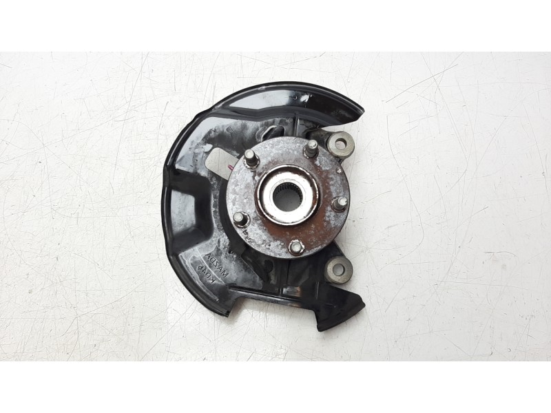 Recambio de mangueta delantera derecha para mazda 3 lim. () 2.2 turbodiesel cat referencia OEM IAM B45A33021  