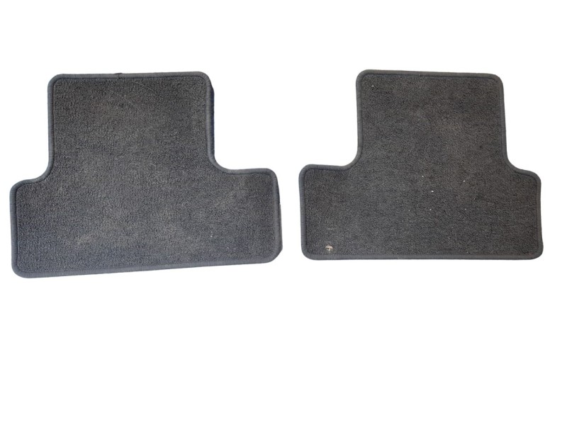 Recambio de juego alfombrillas para renault megane iv berlina 5p 1.5 blue dci diesel fap referencia OEM IAM 100315595  