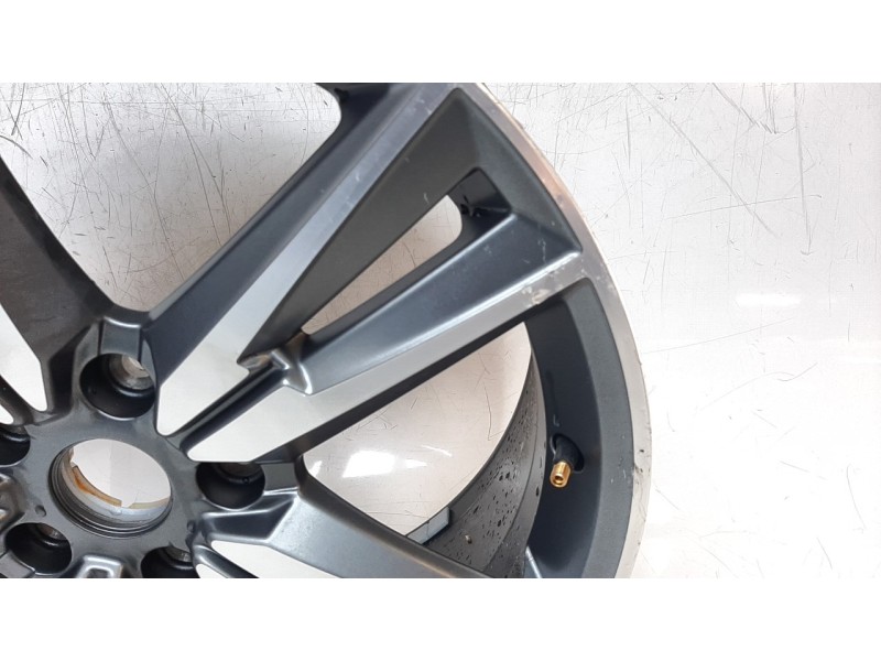 Recambio de llanta para seat ateca (khp) fr referencia OEM IAM 575601025G  