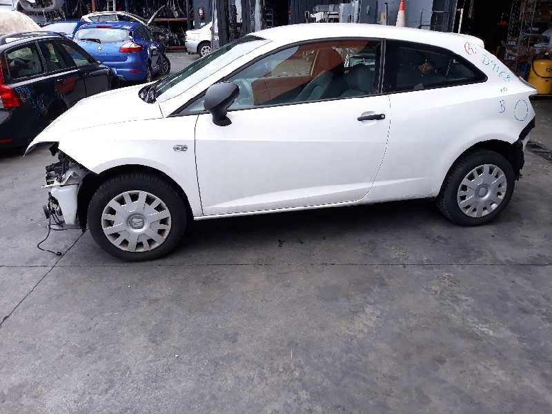 seat ibiza sc (6j1) del año 2010