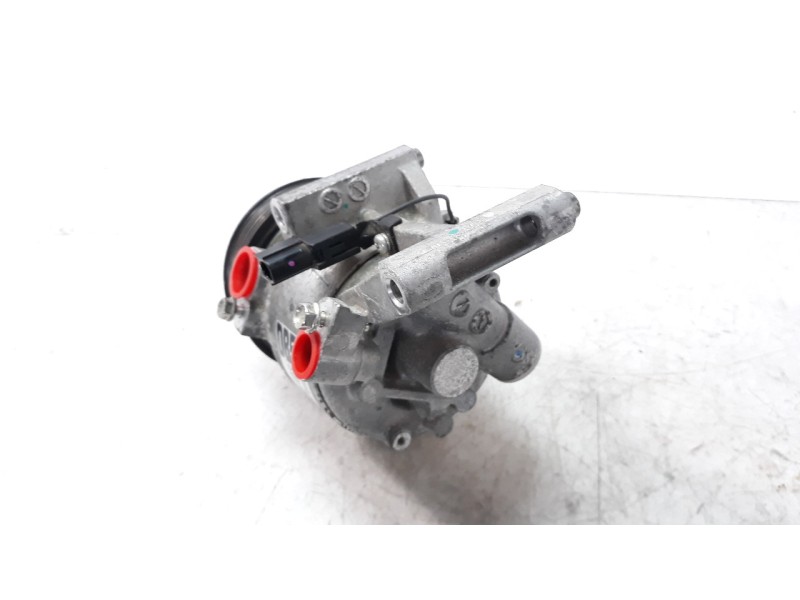 Recambio de compresor aire acondicionado para mazda cx-3 2.0 cat referencia OEM IAM DB5H61450  