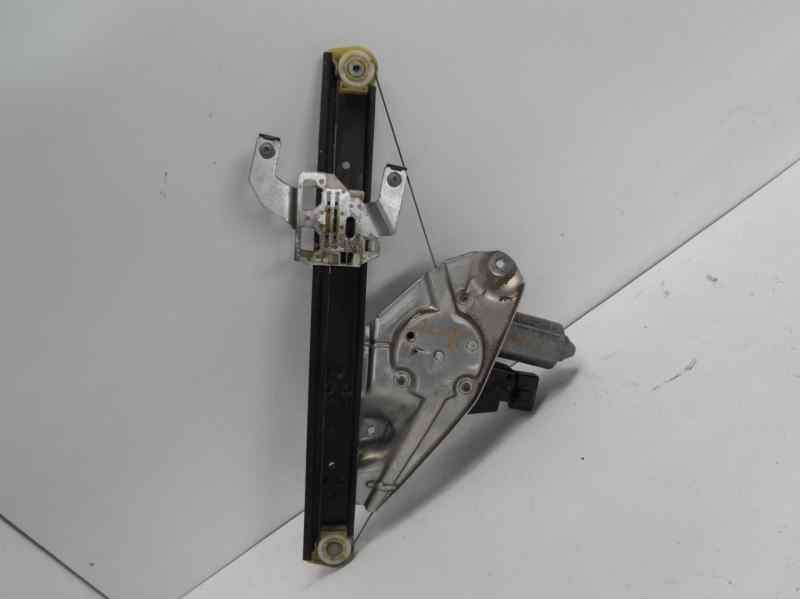 Recambio de elevalunas trasero derecho para audi a6 berlina (4b2) 2.5 tdi referencia OEM IAM 00141902  