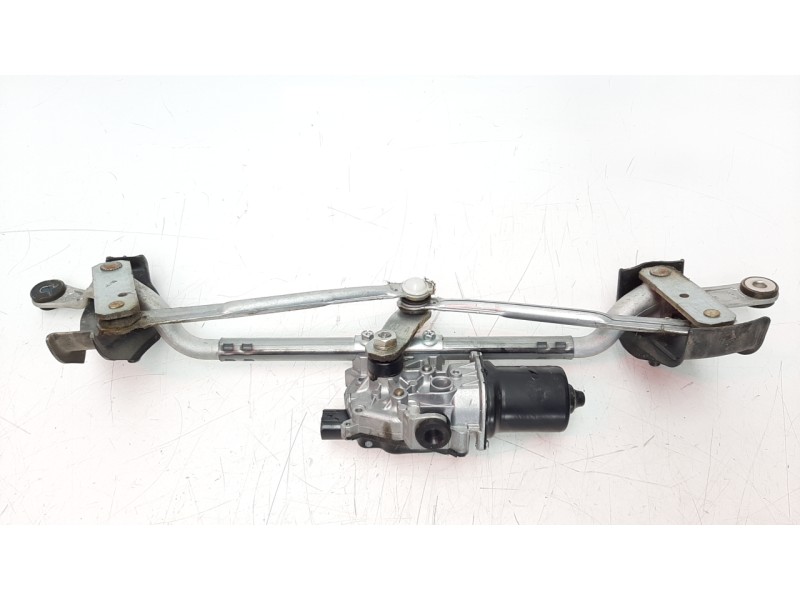 Recambio de motor limpia delantero para mazda 3 lim. () 2.2 turbodiesel cat referencia OEM IAM BHS267340B  