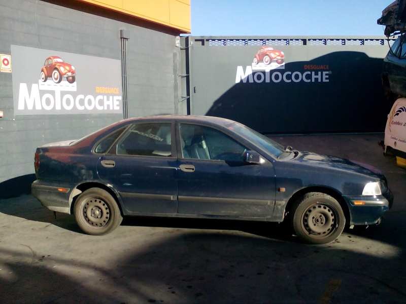 volvo s40 berlina del año 1997