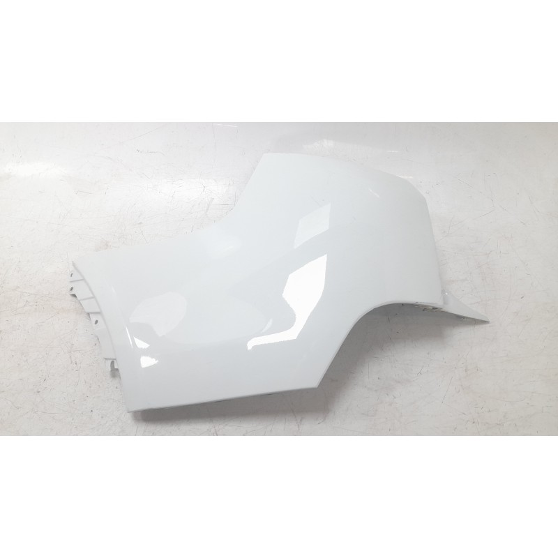 Recambio de puntera paragolpes trasera izquierda para land rover discovery sport (l550) 2.0 d 4x4 referencia OEM IAM FK7217927A 