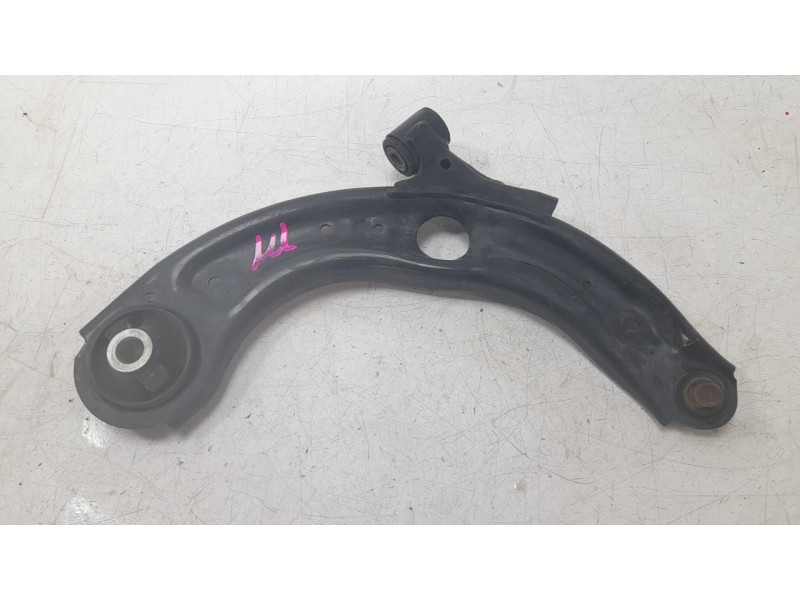 Recambio de brazo limpia delantero izquierdo para mazda 2 hatchback (dl, dj) 1.5 skyactiv-g referencia OEM IAM DFR534300B  