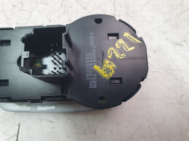 Recambio de mando luces para opel crossland x / crossland (p17, p2qo) 1.2 (75) referencia OEM IAM 39208051  