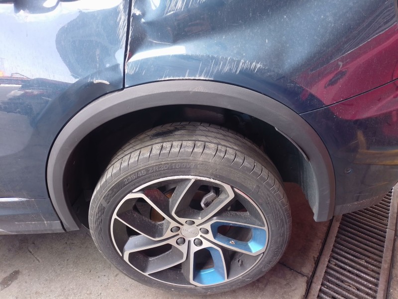 Recambio de aletin trasero izquierdo para lynk & co 01 phev referencia OEM IAM   