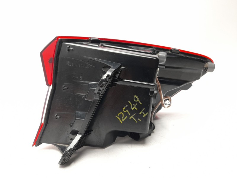 Recambio de piloto trasero izquierdo para skoda fabia iv (pj3) 1.0 mpi referencia OEM IAM 6VE945207  