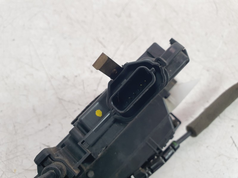 Recambio de cerradura puerta delantera izquierda para renault clio v (b7_) 1.5 blue dci 85 (b7ag) referencia OEM IAM 805032387R 