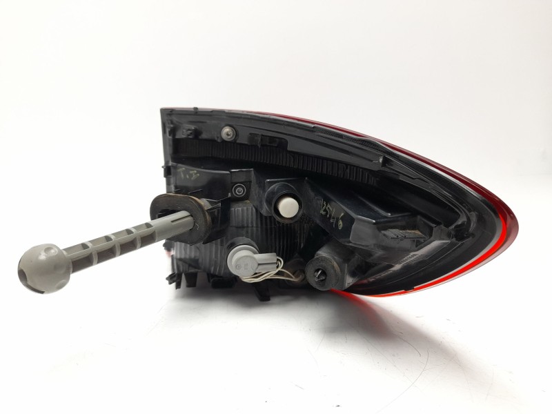 Recambio de piloto trasero izquierdo para renault clio v (b7_) 1.5 blue dci 85 (b7ag) referencia OEM IAM 265551550R  103F1814077