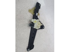 ELEVALUNAS DELANTERO DERECHO 807201776R 