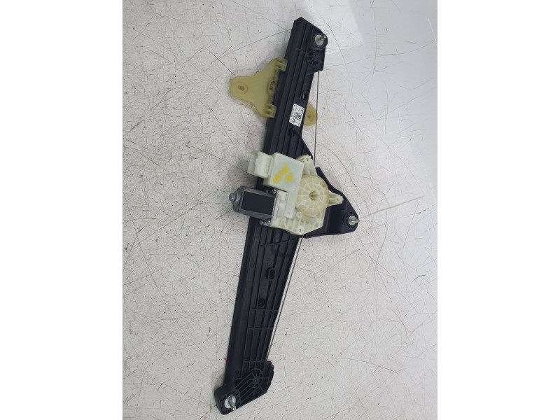 Recambio de elevalunas delantero derecho para renault clio v (b7_) 1.5 blue dci 85 (b7ag) referencia OEM IAM 807201776R  