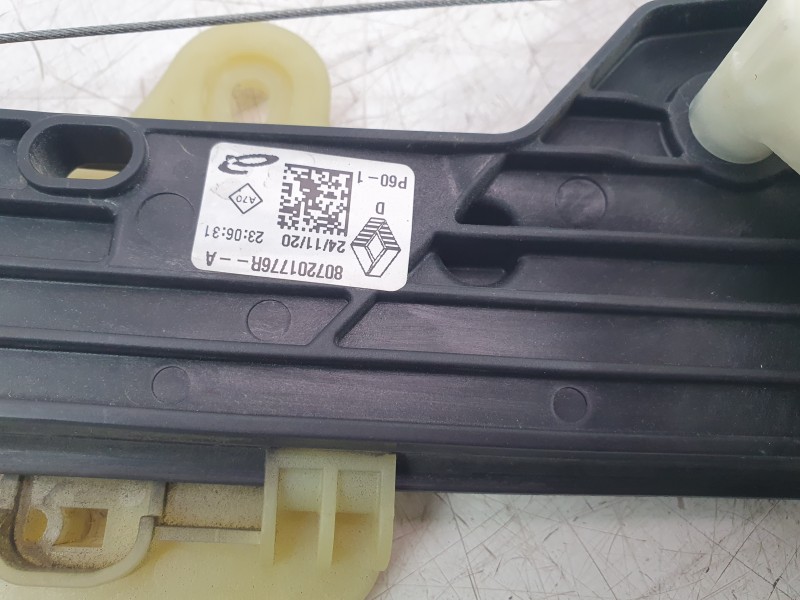 Recambio de elevalunas delantero derecho para renault clio v (b7_) 1.5 blue dci 85 (b7ag) referencia OEM IAM 807201776R  