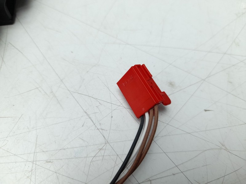 Recambio de piloto trasero derecho interior para skoda fabia iv (pj3) 1.0 mpi referencia OEM IAM 6VE945308A  