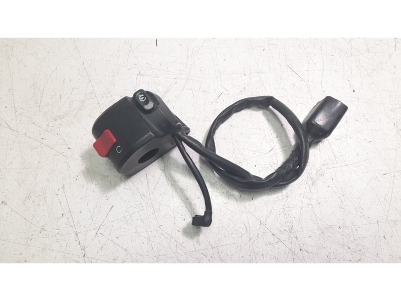 Recambio de piña luces derecha para kawasaki z 300 referencia OEM IAM 460910484  