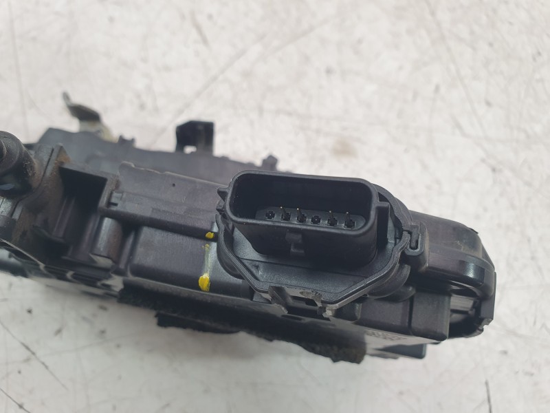 Recambio de cerradura puerta delantera derecha para renault clio v (b7_) 1.5 blue dci 85 (b7ag) referencia OEM IAM 805029595R  