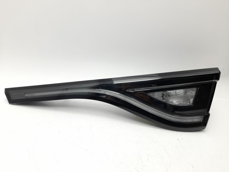 Recambio de piloto trasero derecho interior para renault arkana i (lcm_, ldn_) 1.3 tce 140 (ldn0) referencia OEM IAM 265502284R 