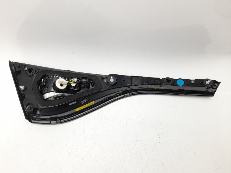 Recambio de piloto trasero derecho interior para renault arkana i (lcm_, ldn_) 1.3 tce 140 (ldn0) referencia OEM IAM 265502284R 