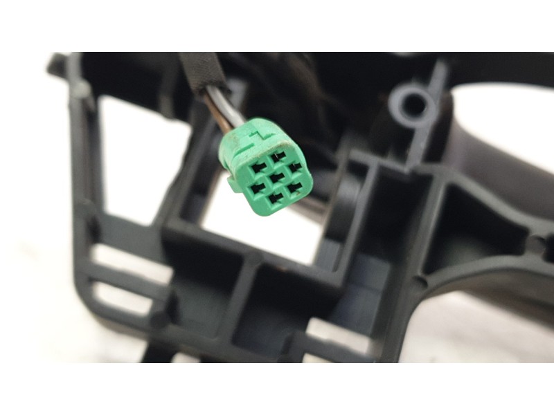 Recambio de maneta exterior trasera derecha para ford c-max (ceu) business edition referencia OEM IAM 2046987  