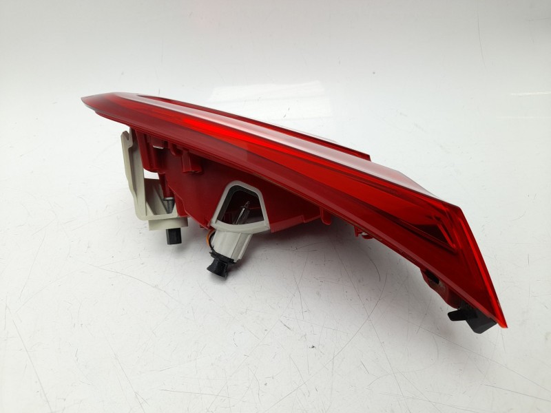 Recambio de piloto trasero izquierdo interior para mercedes-benz clase gla (x156) gla 200 cdi / d (156.908) referencia OEM IAM A