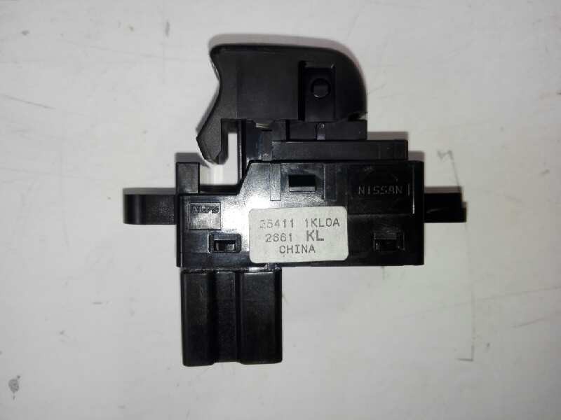 Recambio de mando elevalunas delantero derecho para nissan juke (f15) acenta referencia OEM IAM 254111KA5A IAF470017HQ EWSNS020