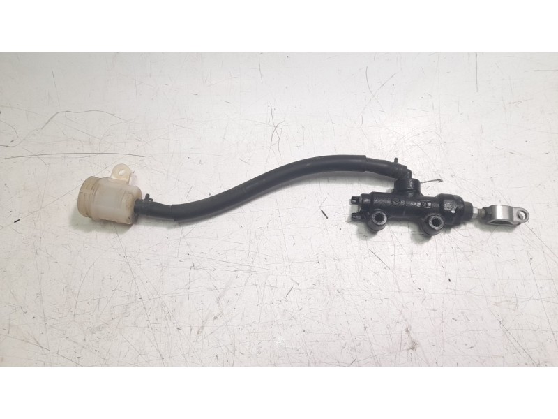 Recambio de bomba freno para kawasaki z 300 referencia OEM IAM 430150621  