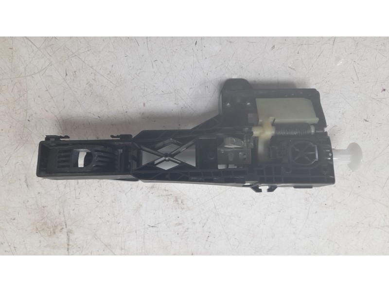 Recambio de maneta exterior trasera izquierda para renault austral techno referencia OEM IAM 806424103R  