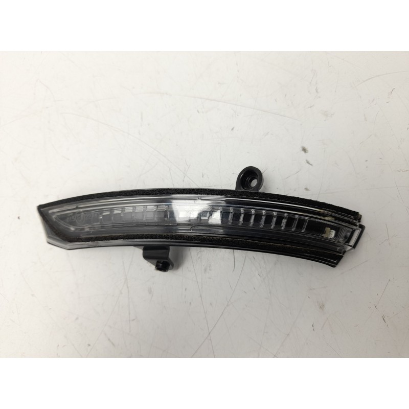 Recambio de piloto retrovisor izquierdo para renault arkana i (lcm_, ldn_) 1.3 tce 140 (ldn0) referencia OEM IAM 963044417R  