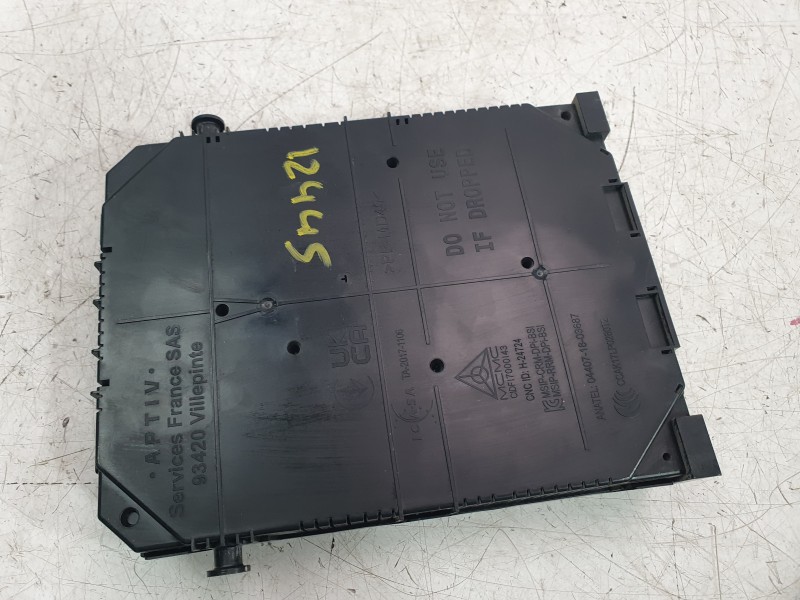 Recambio de caja reles / fusibles para opel combo furgoneta/monovolumen (k9) 1.5 d referencia OEM IAM 9845141580  