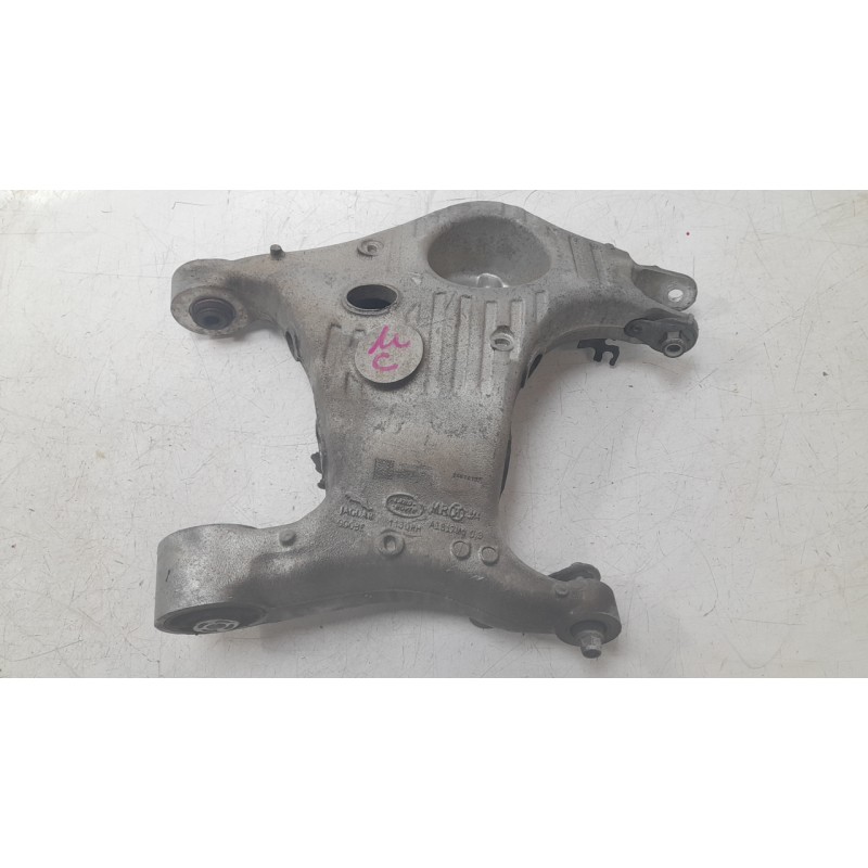 Recambio de brazo suspension inferior trasero derecho para land rover discovery sport (l550) 2.0 d 4x4 referencia OEM IAM LR0989