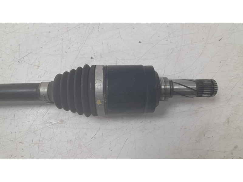 Recambio de transmision trasera izquierda para land rover discovery sport (l550) 2.0 d 4x4 referencia OEM IAM FK724B402AB  R2330