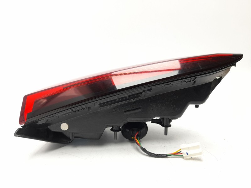 Recambio de piloto trasero derecho interior para mg zs suv (azs1) 1.5 vti referencia OEM IAM 10571684  MG6044153