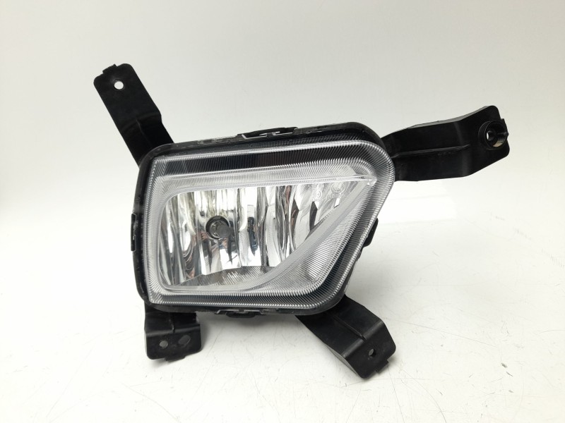 Recambio de faro antiniebla derecho para mg zs suv (azs1) 1.5 vti referencia OEM IAM 10548004  
