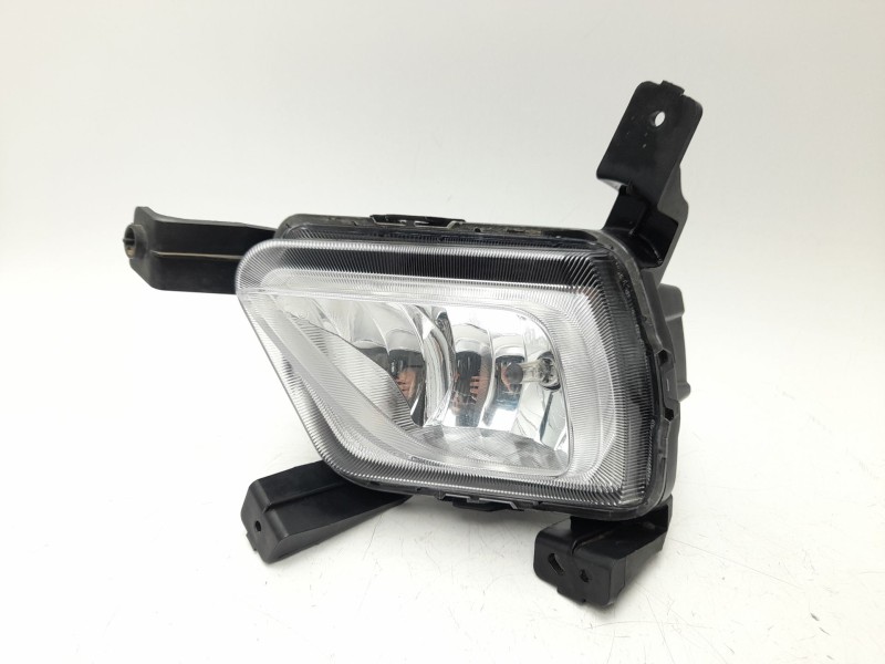 Recambio de faro antiniebla izquierdo para mg zs suv (azs1) 1.5 vti referencia OEM IAM 10548003  