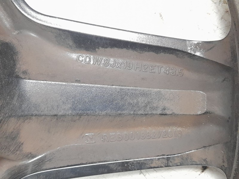 Recambio de llanta para mercedes-benz clase gla (x156) gla 200 cdi / d (156.908) referencia OEM IAM 1564010600  