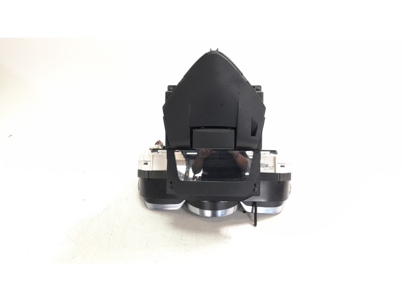 Recambio de cuadro instrumentos para mazda cx-3 2.0 cat referencia OEM IAM D23C55430  