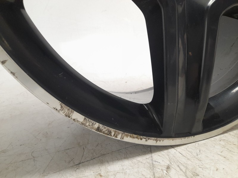 Recambio de llanta para mercedes-benz clase gla (x156) gla 200 cdi / d (156.908) referencia OEM IAM 1564010600  