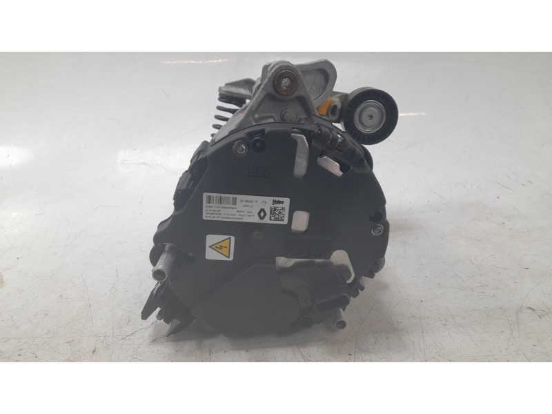 Recambio de alternador para dacia duster iii eco-g 100 essential referencia OEM IAM 231B86201R  