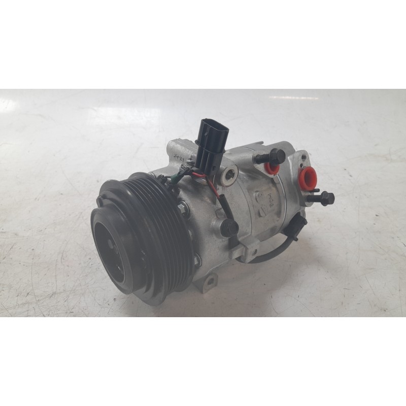 Recambio de compresor aire acondicionado para hyundai bayon 1.2 mpi 79 cv maxx (2024) referencia OEM IAM 97701Q0000  